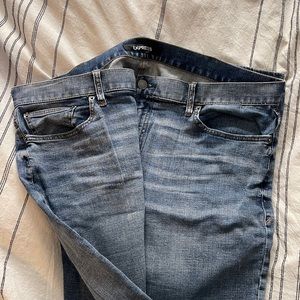 Express Straight Fit Jeans